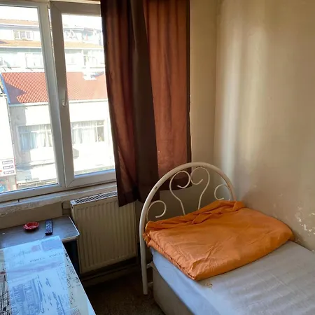Oezlem * Istanbul
